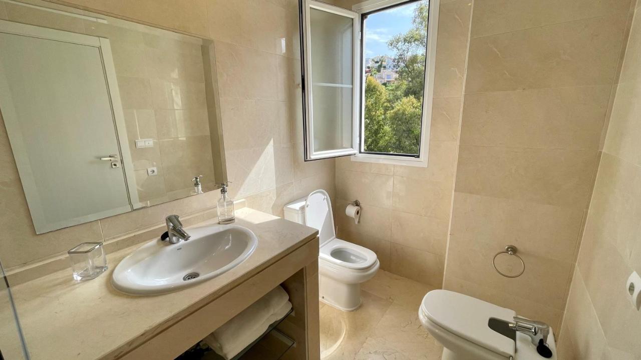 Penthouse Eucalyptus Apartment Benahavis Exterior photo